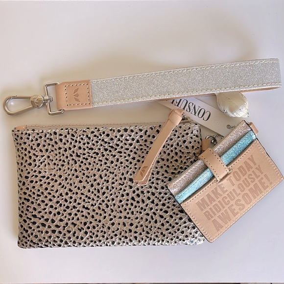 Consuela Combi Wristlet New With Tag 🏷️ - Picture 2 of 8